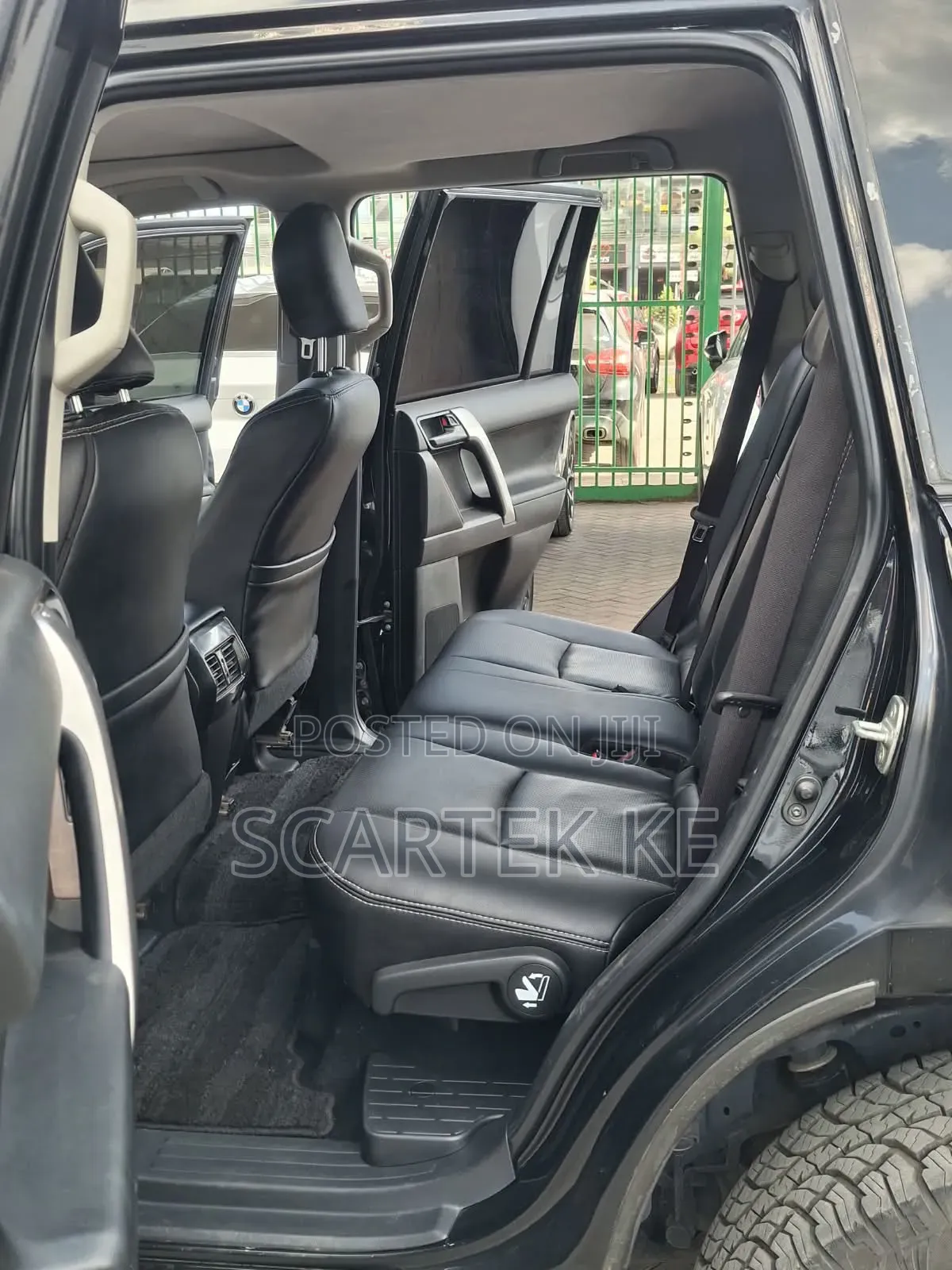 Toyota Land Cruiser Prado 2014 Black