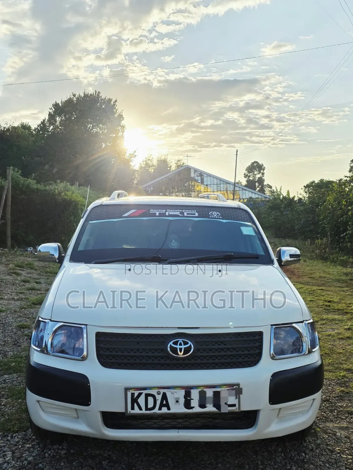 Toyota Succeed SV Premium 2014 White