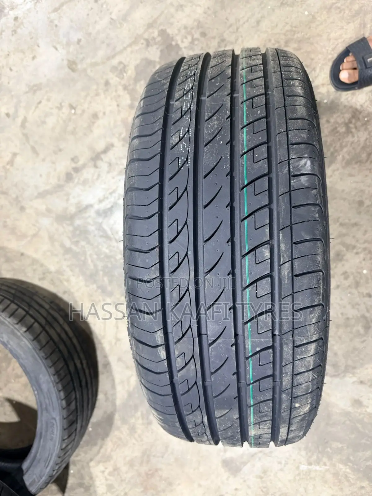 225/55r16 Durun Tyre