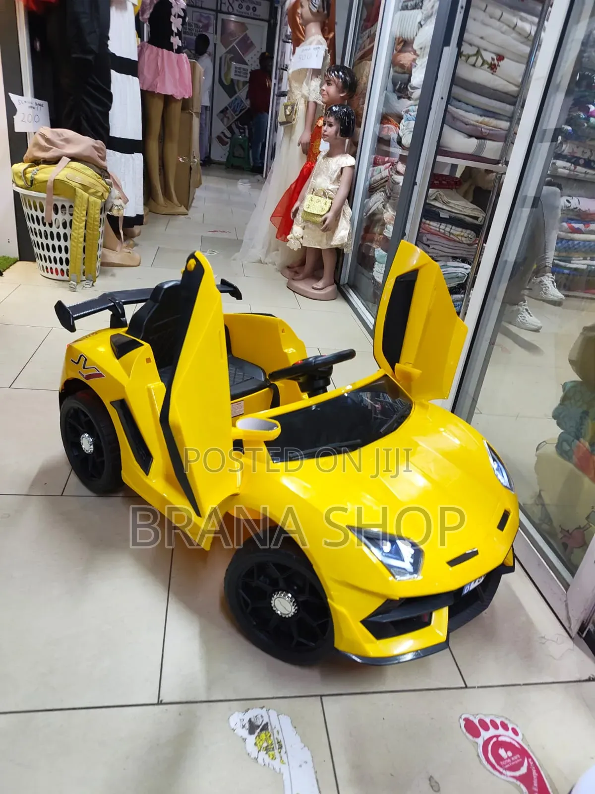 Rechargeable Children/ Kids Electric Car.