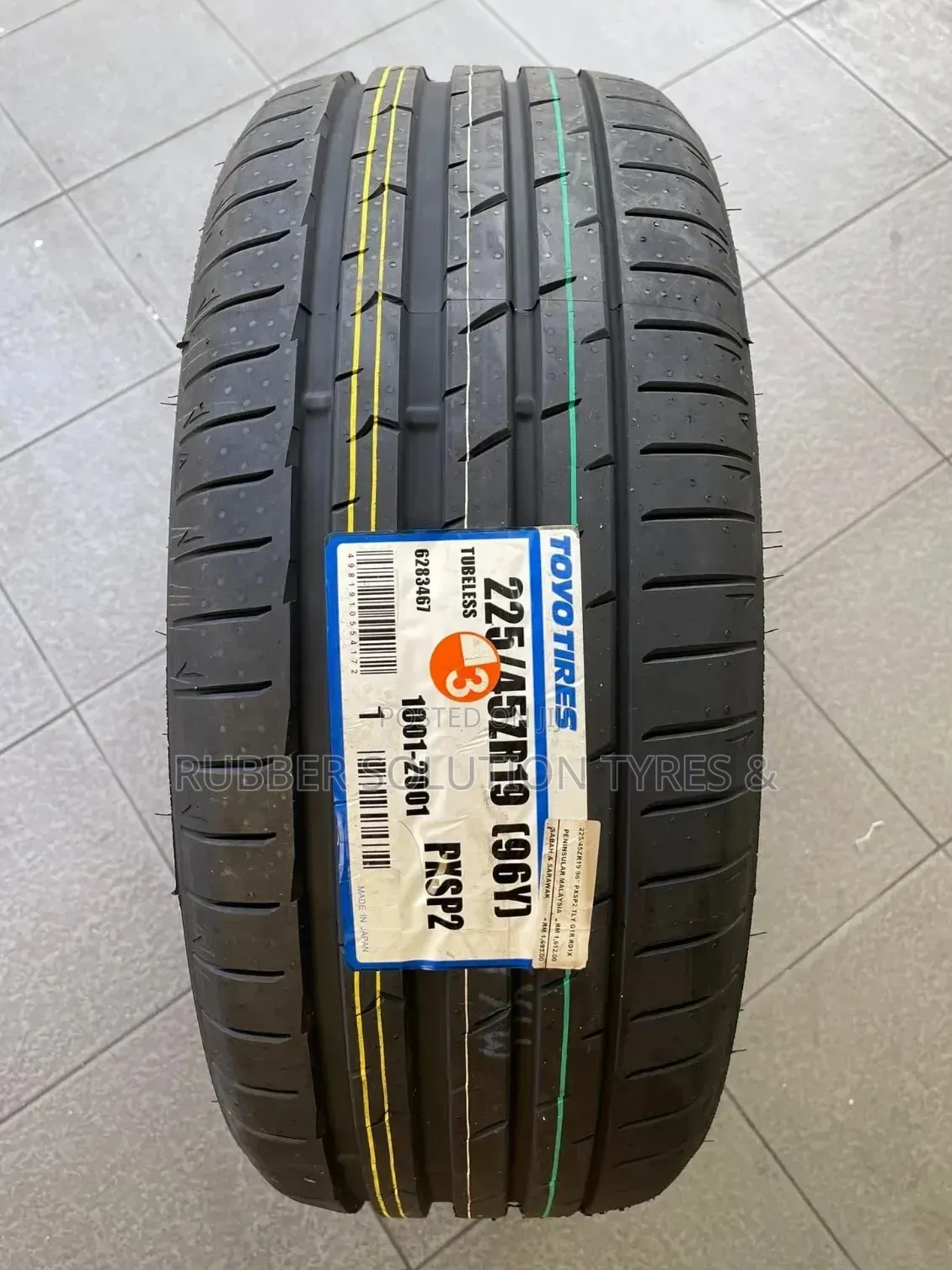 225 /45 R19 TOYO TIRES 96Y Made in Japan