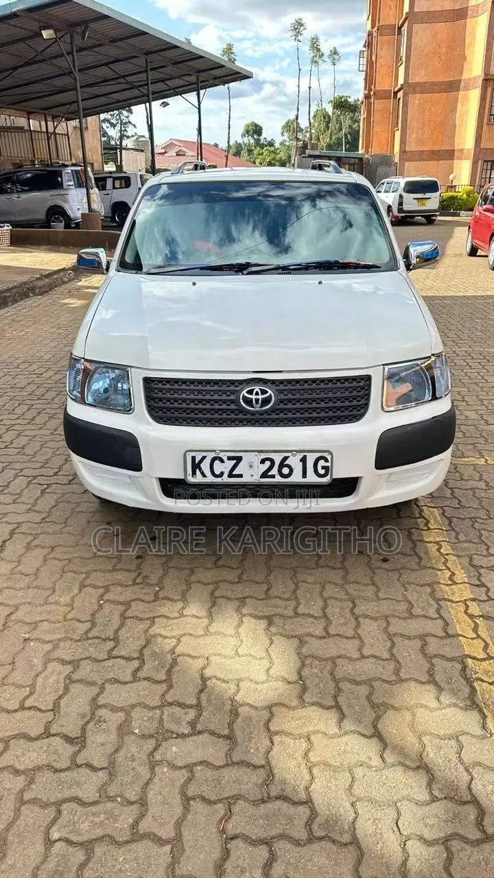 Toyota Succeed 2013 White