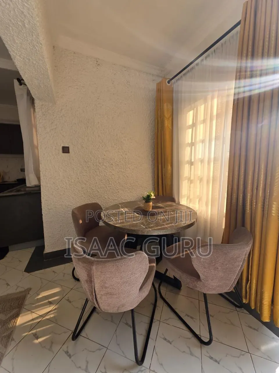 6 Bedroom Airbnb in Naivasha
