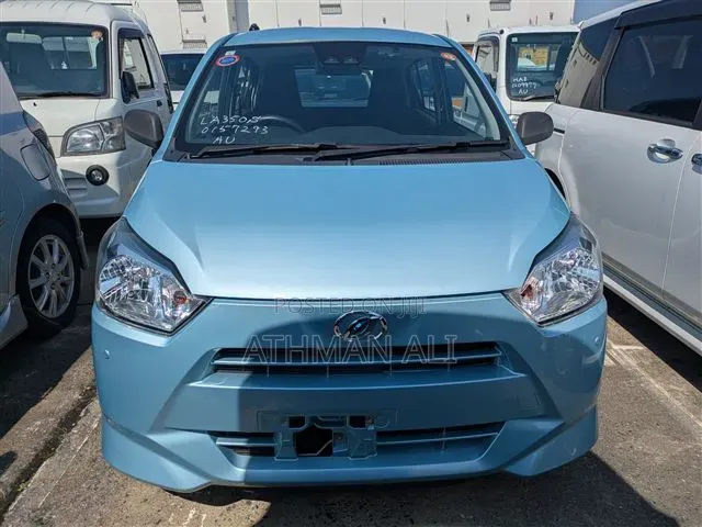 Daihatsu Mira 2019
