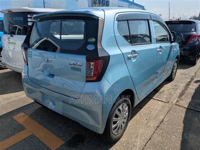 Daihatsu Mira 2019