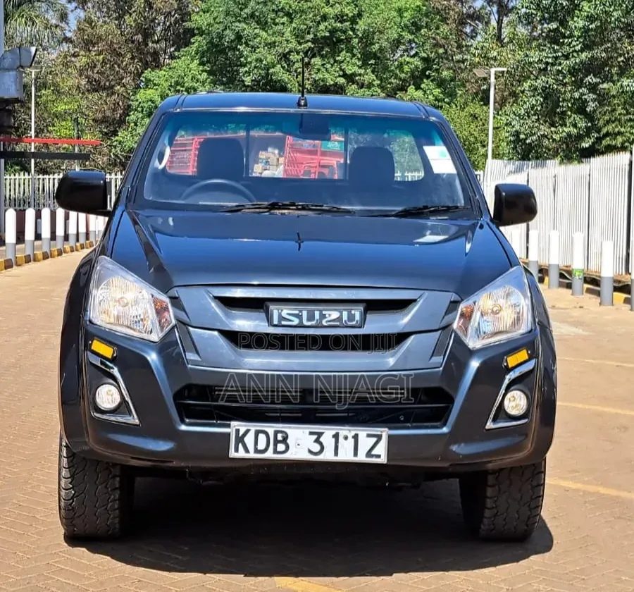 Isuzu D-MAX 2021 Green