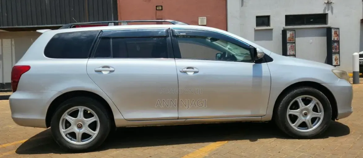 Toyota Corolla Fielder 1.8 Petrol FWD 2007 Silver
