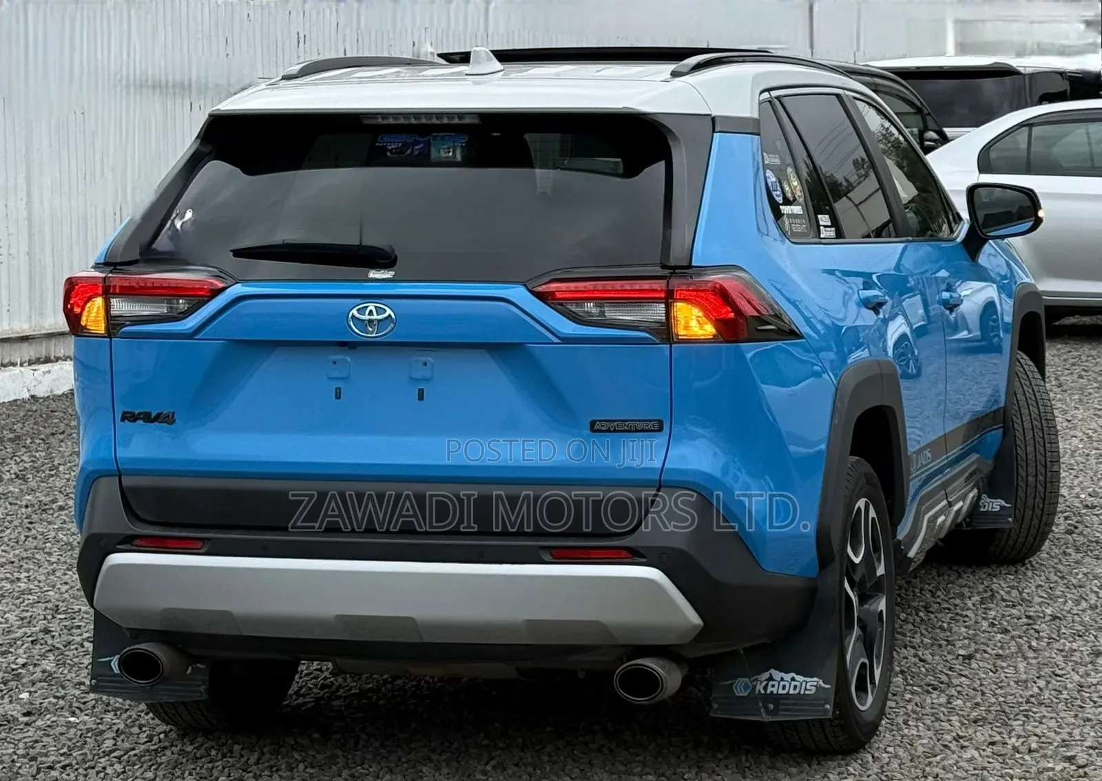 Toyota RAV4 Adventure 2021 Blue