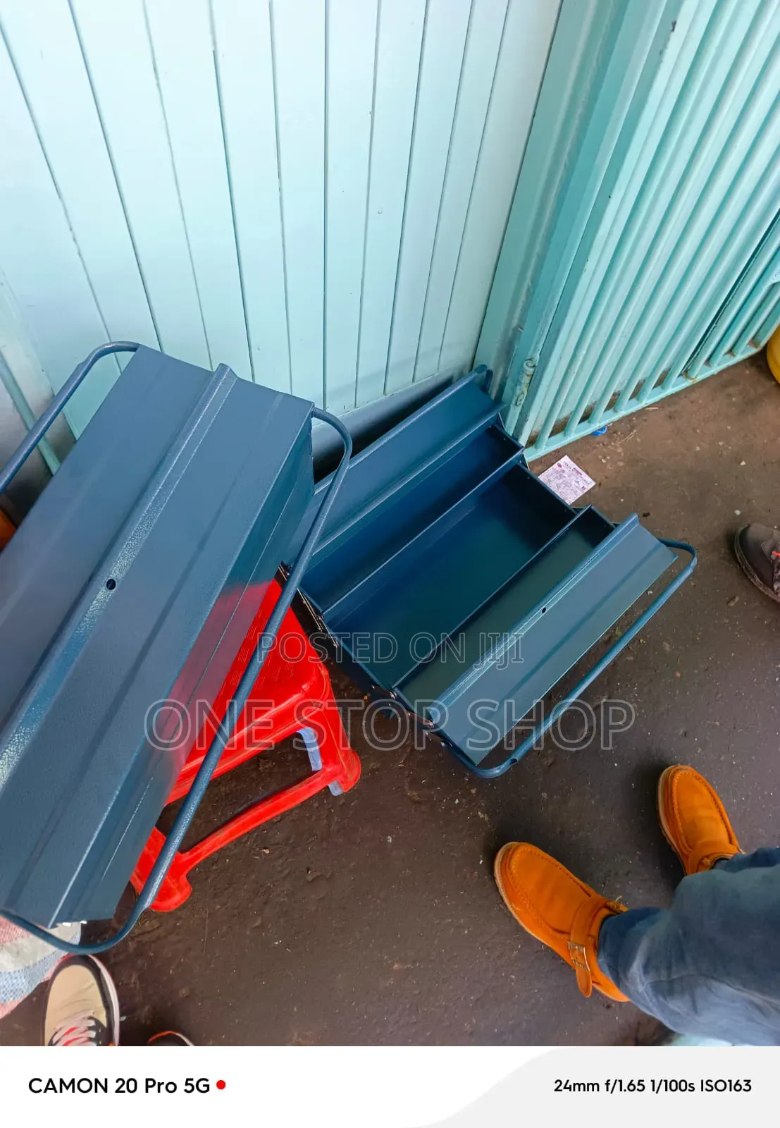 Empty Metallic Tool Box Organizer With 5 Compartment