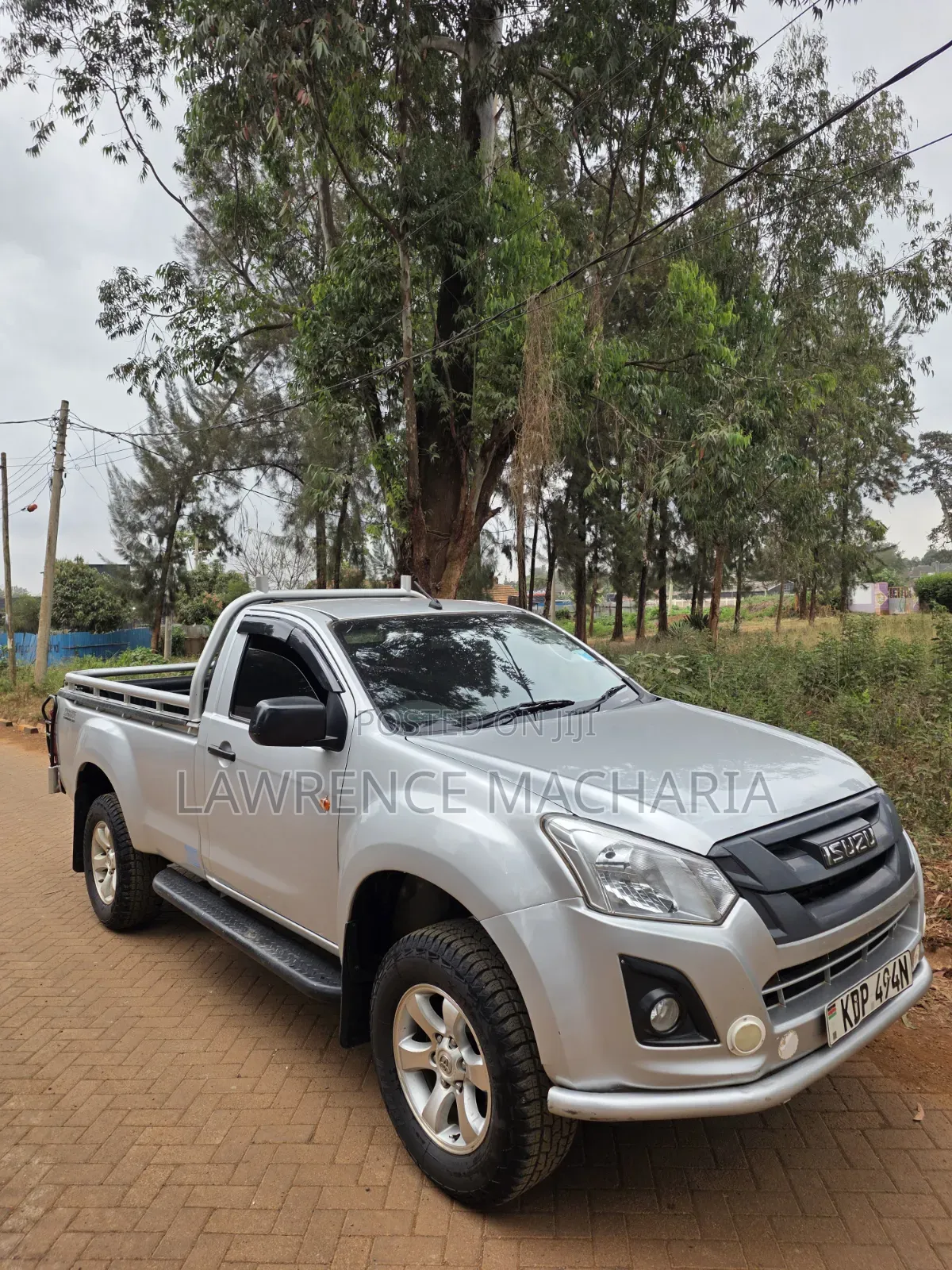 Isuzu D-MAX 2024 Silver