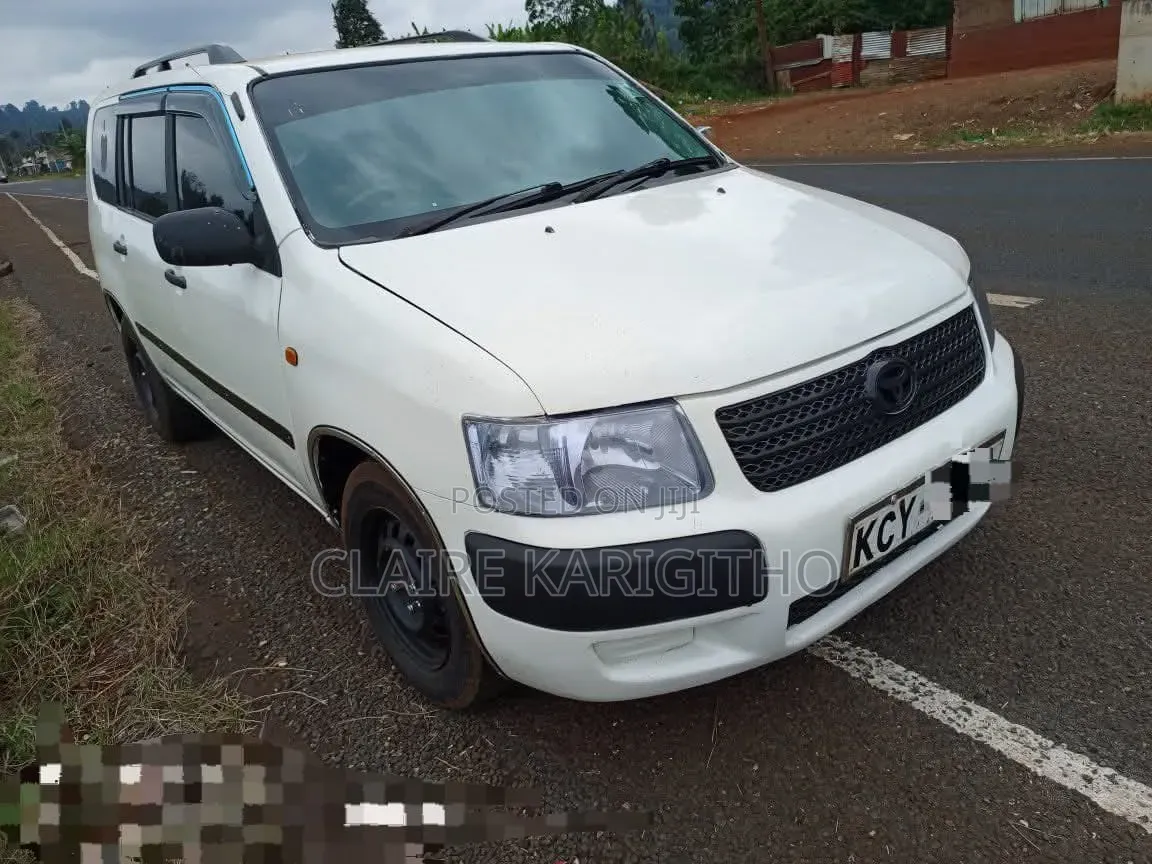 Toyota Succeed 2013 White