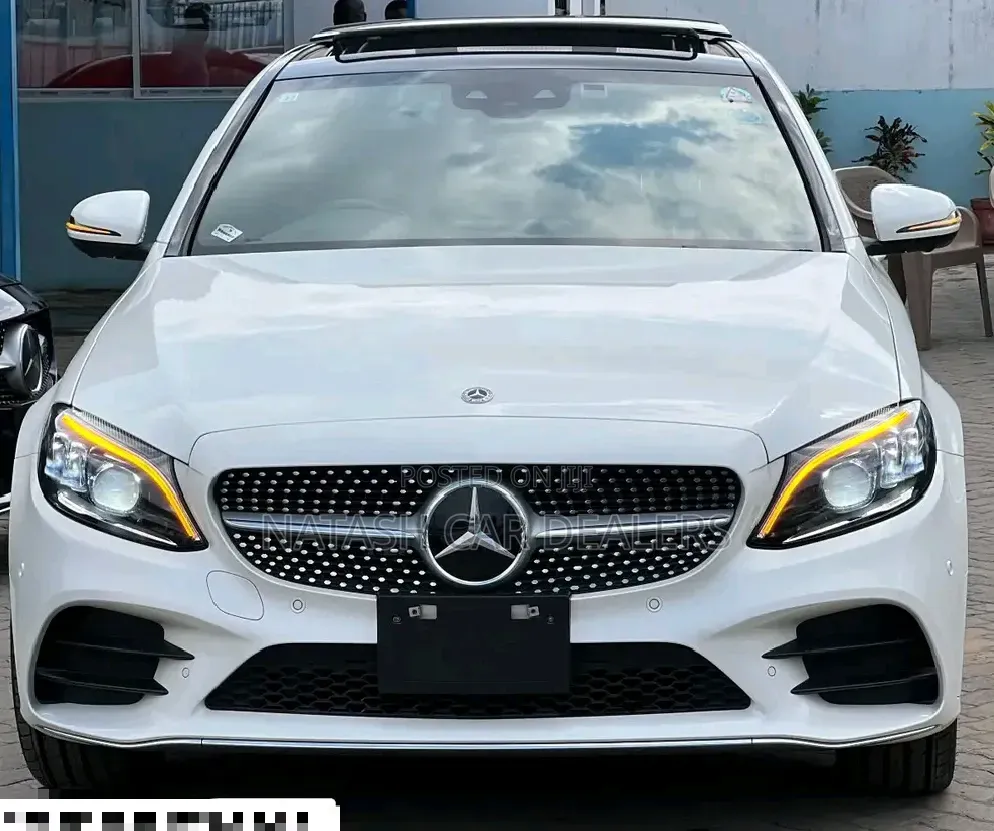 Mercedes-Benz C220 2020 White