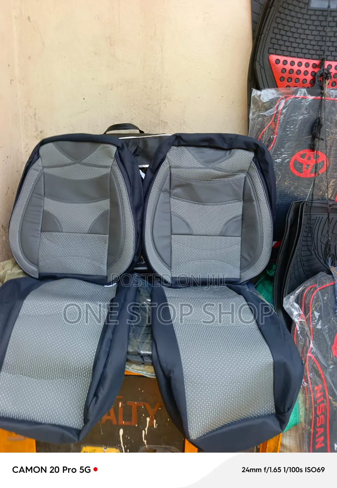 Grey Car Seat Cover With Two Tone Design With Textured Mesh Panel
