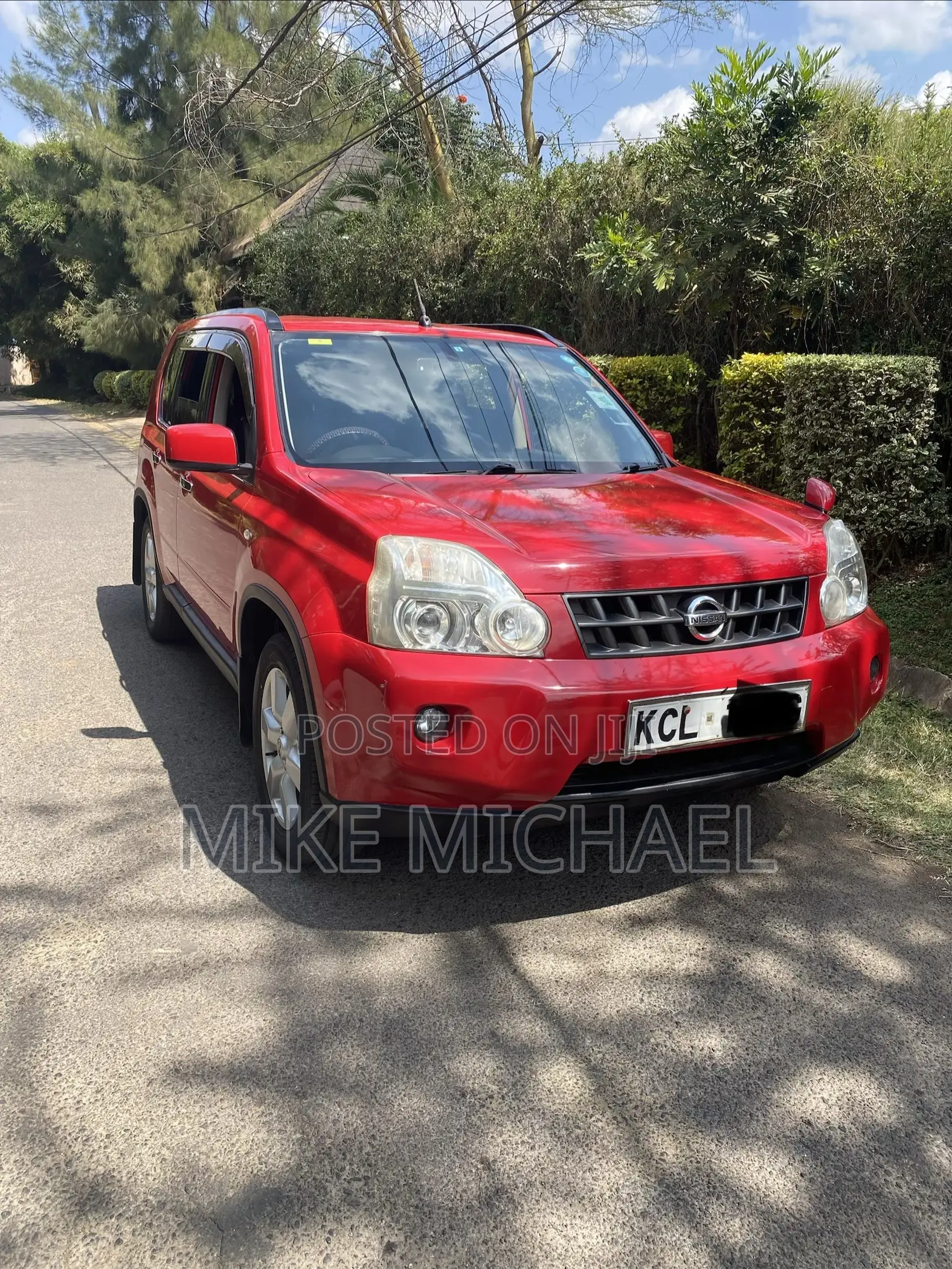 Nissan X-Trail 2.0 Petrol XE 2010 Red