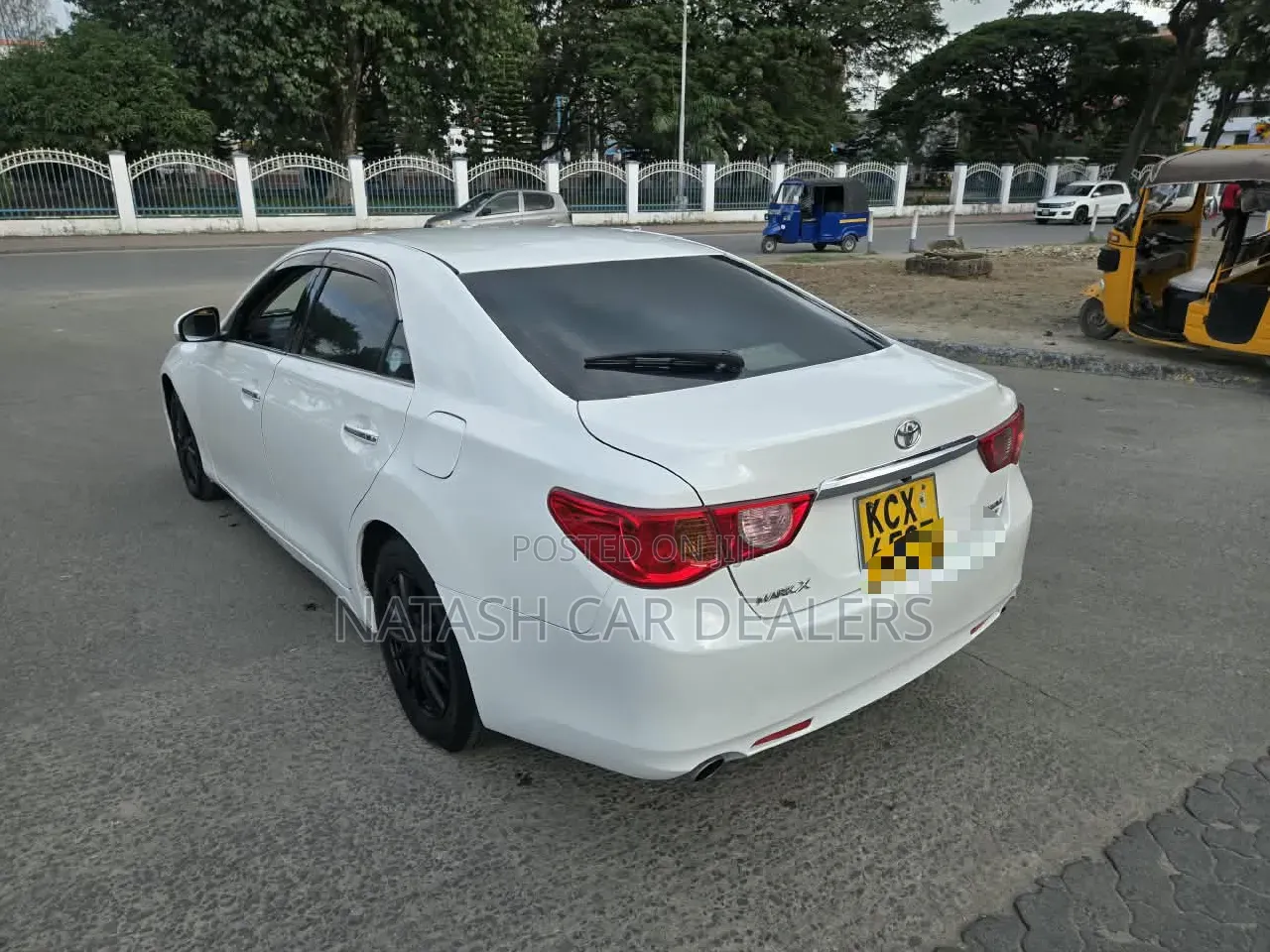 Toyota Mark X 2012 White