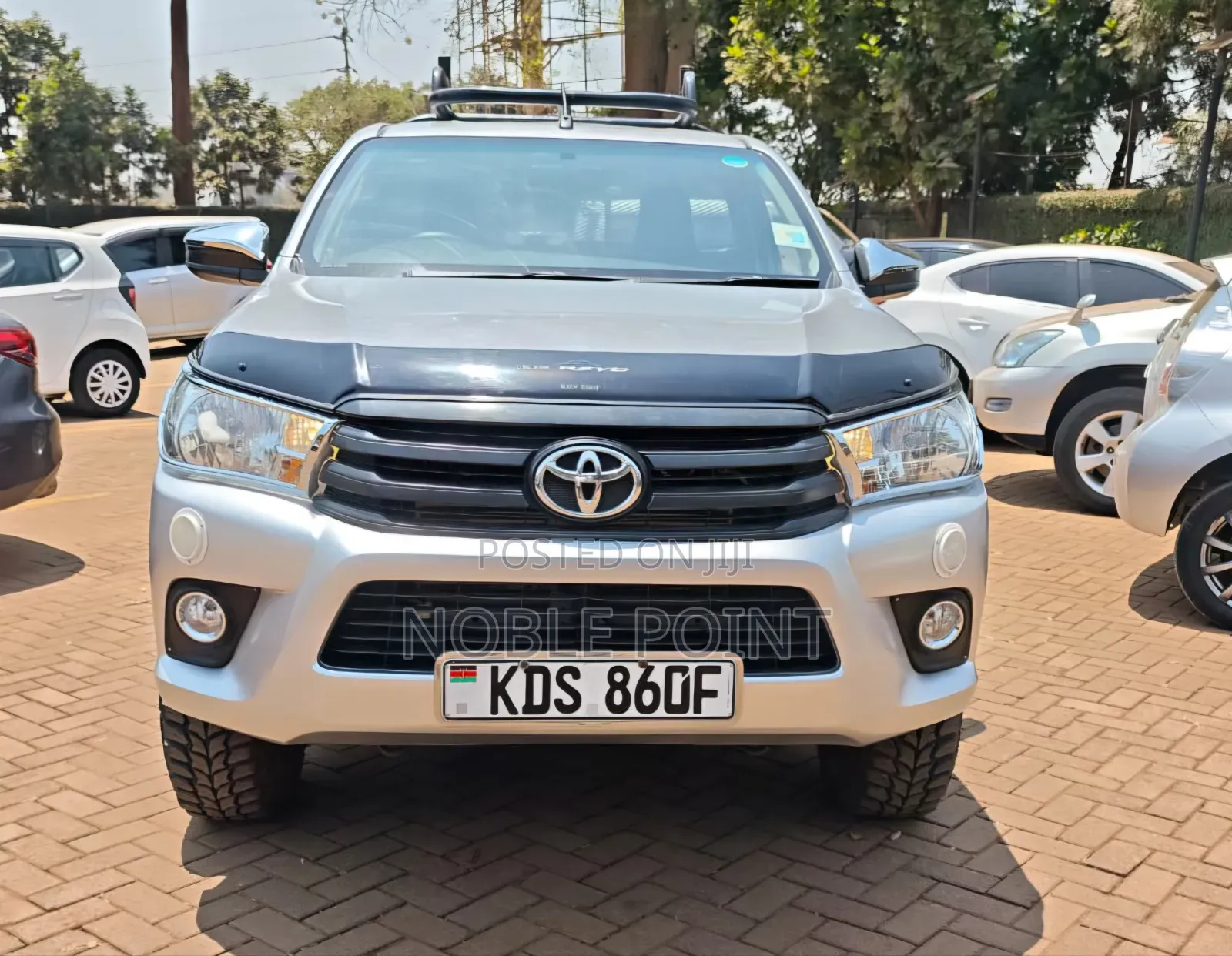 Toyota Hilux 2017 Silver