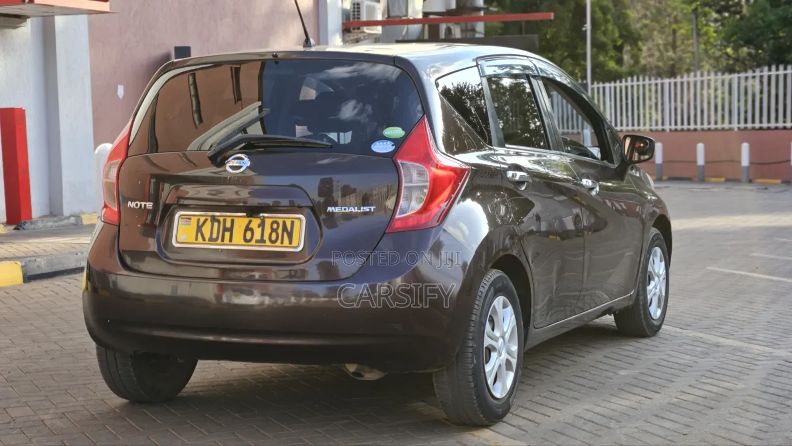 Nissan Note 1.2 Petrol 2015 Burgundy