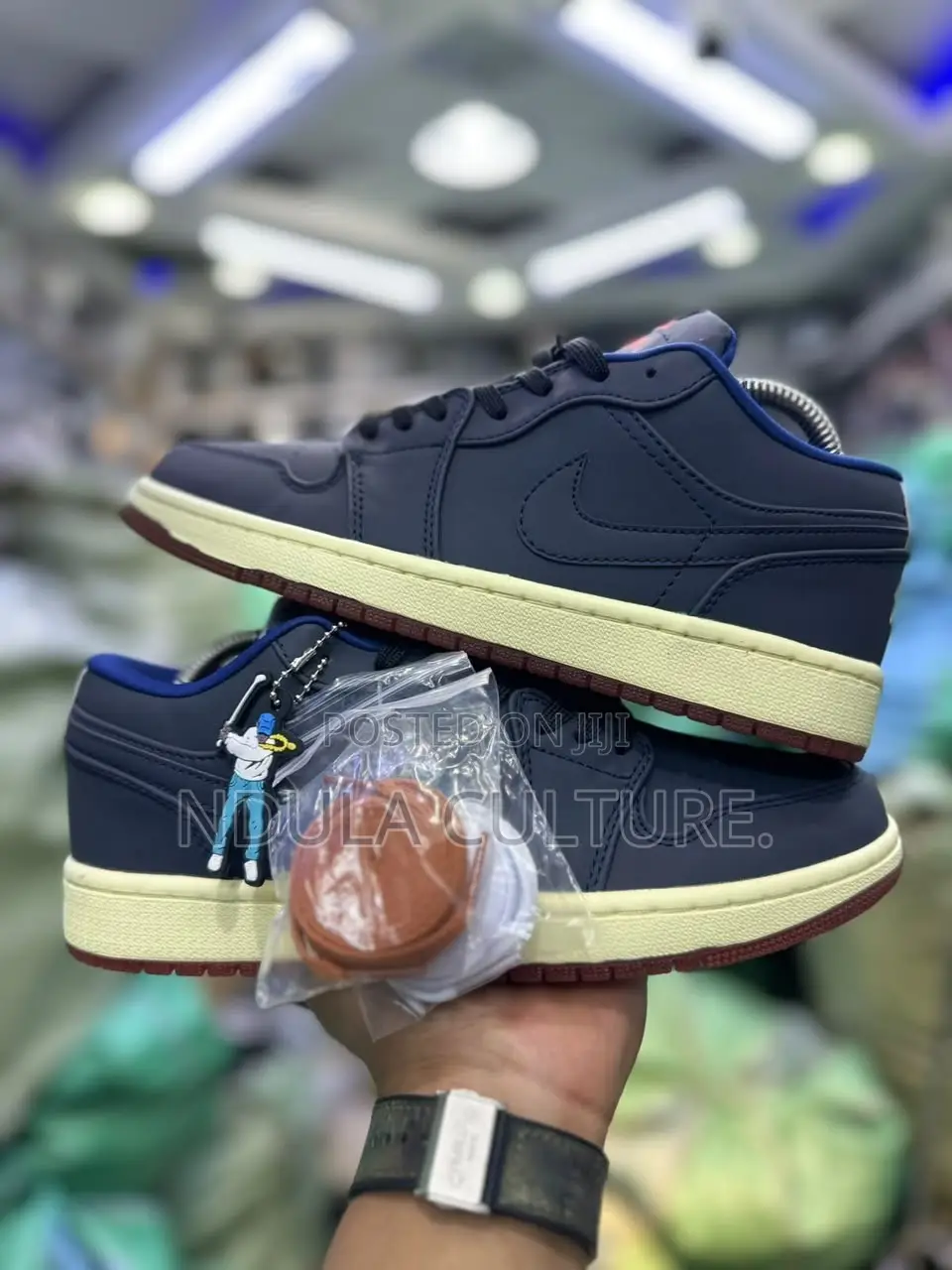 Jordan 1 Low Midnight Navy
