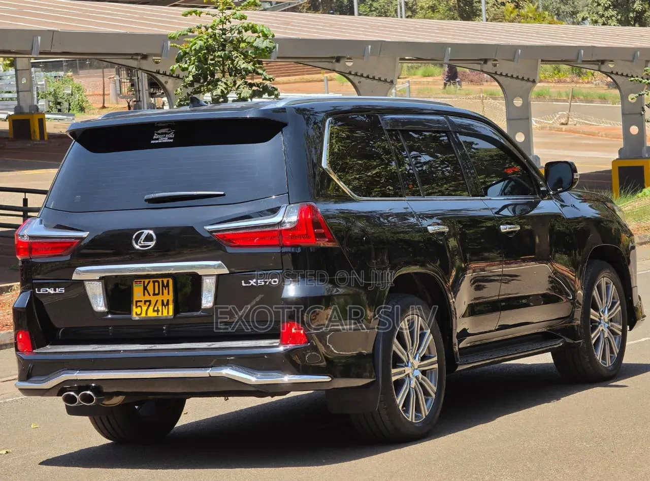 Lexus LX 570 AWD 2016 Black