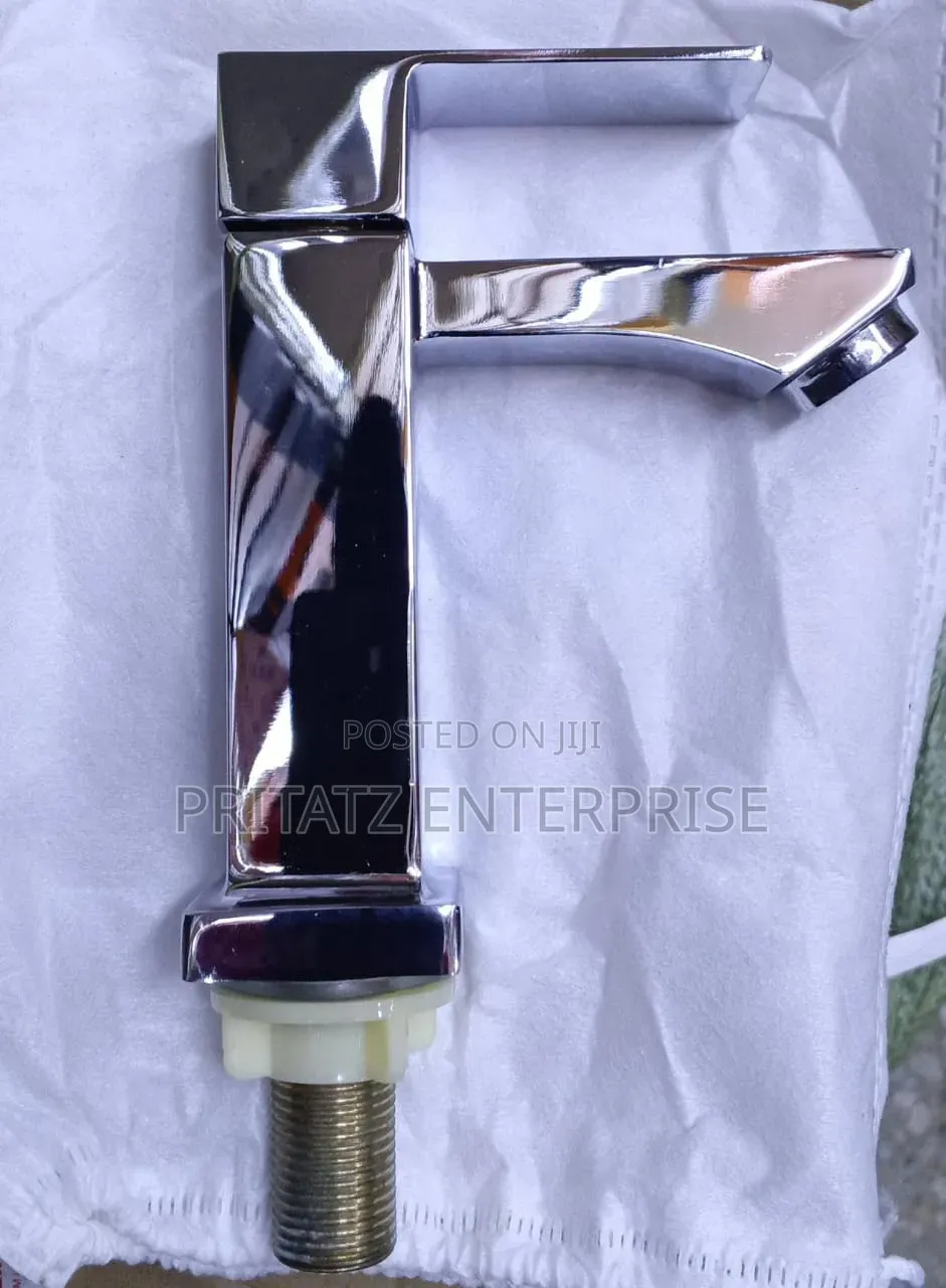 Hand-Wash Basin Pillar Tap