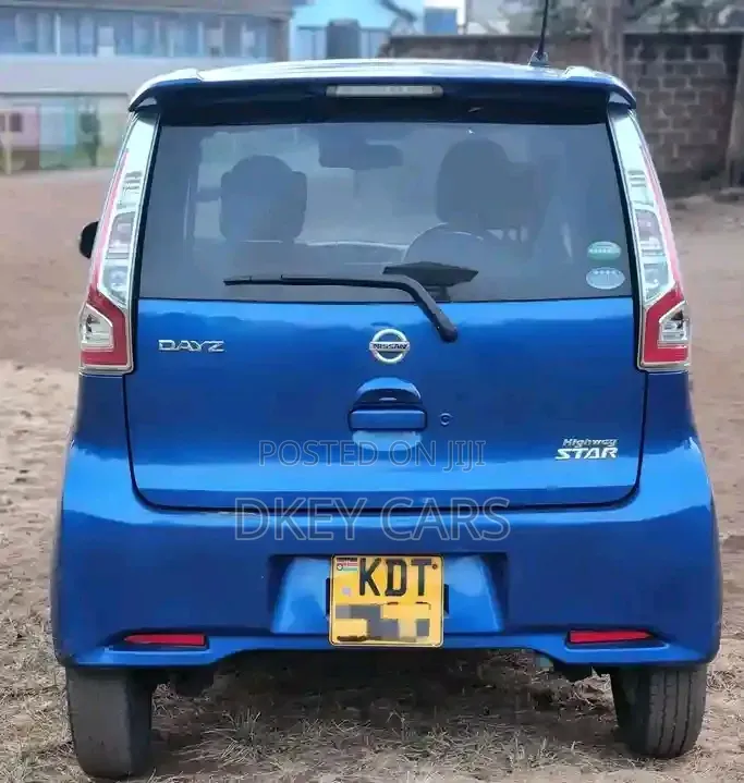 Nissan Dayz 2017 Blue
