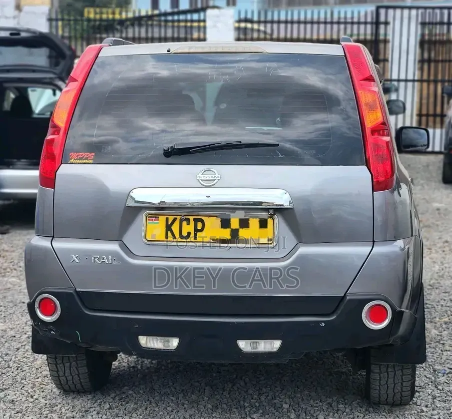 Nissan X-Trail 2012 Silver