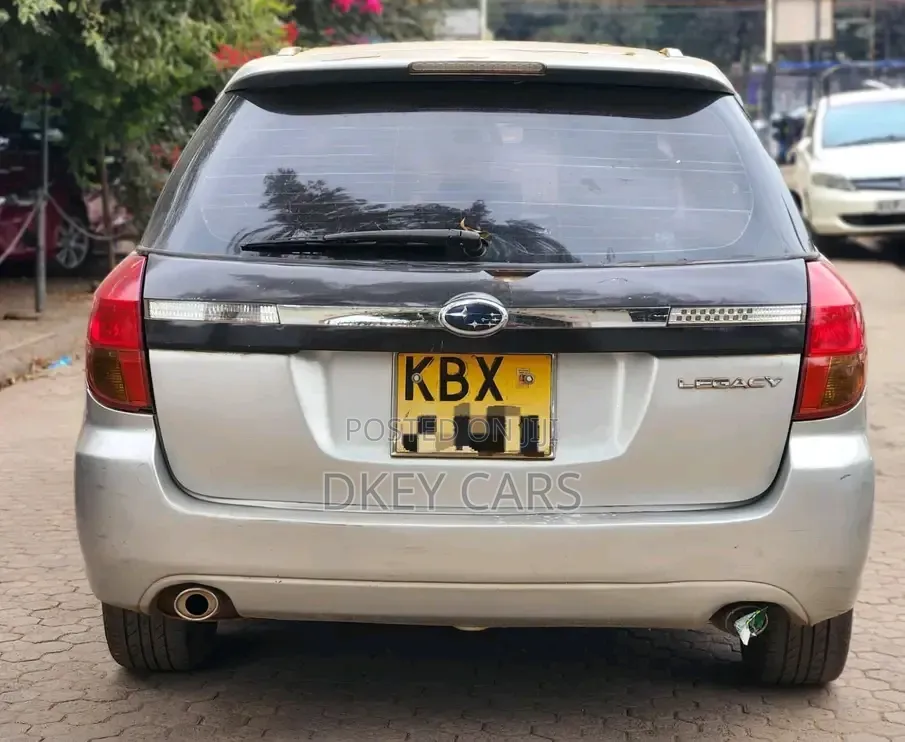 Subaru Legacy 2009 Silver