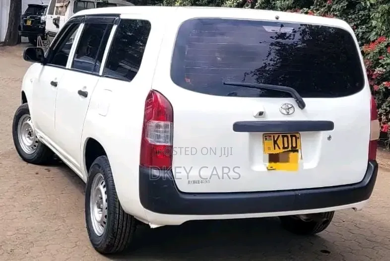 Toyota Probox 2014 White