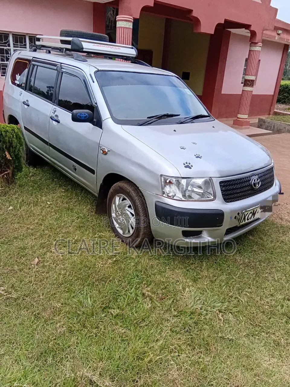 Toyota Succeed 2011 Silver