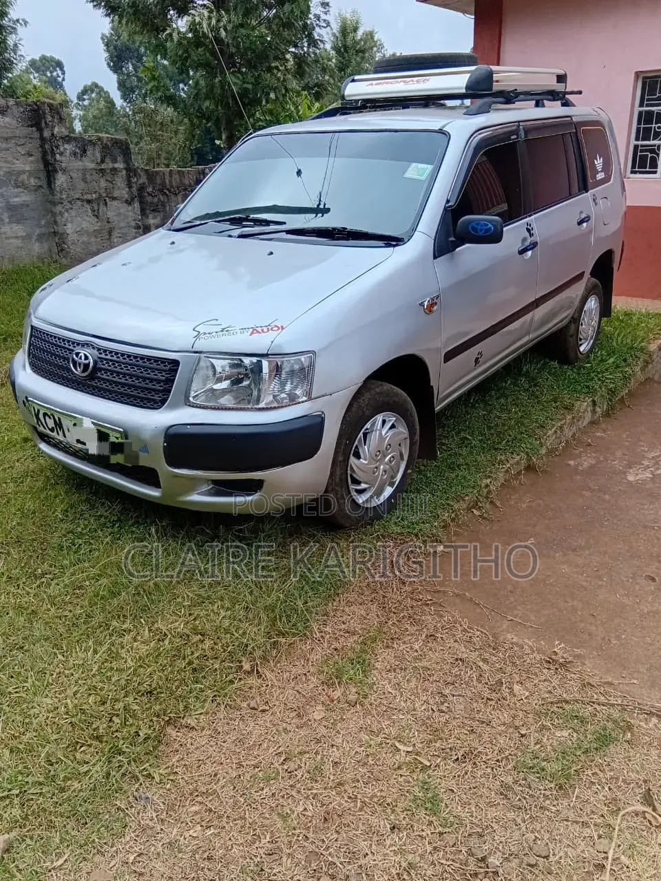 Toyota Succeed 2011 Silver