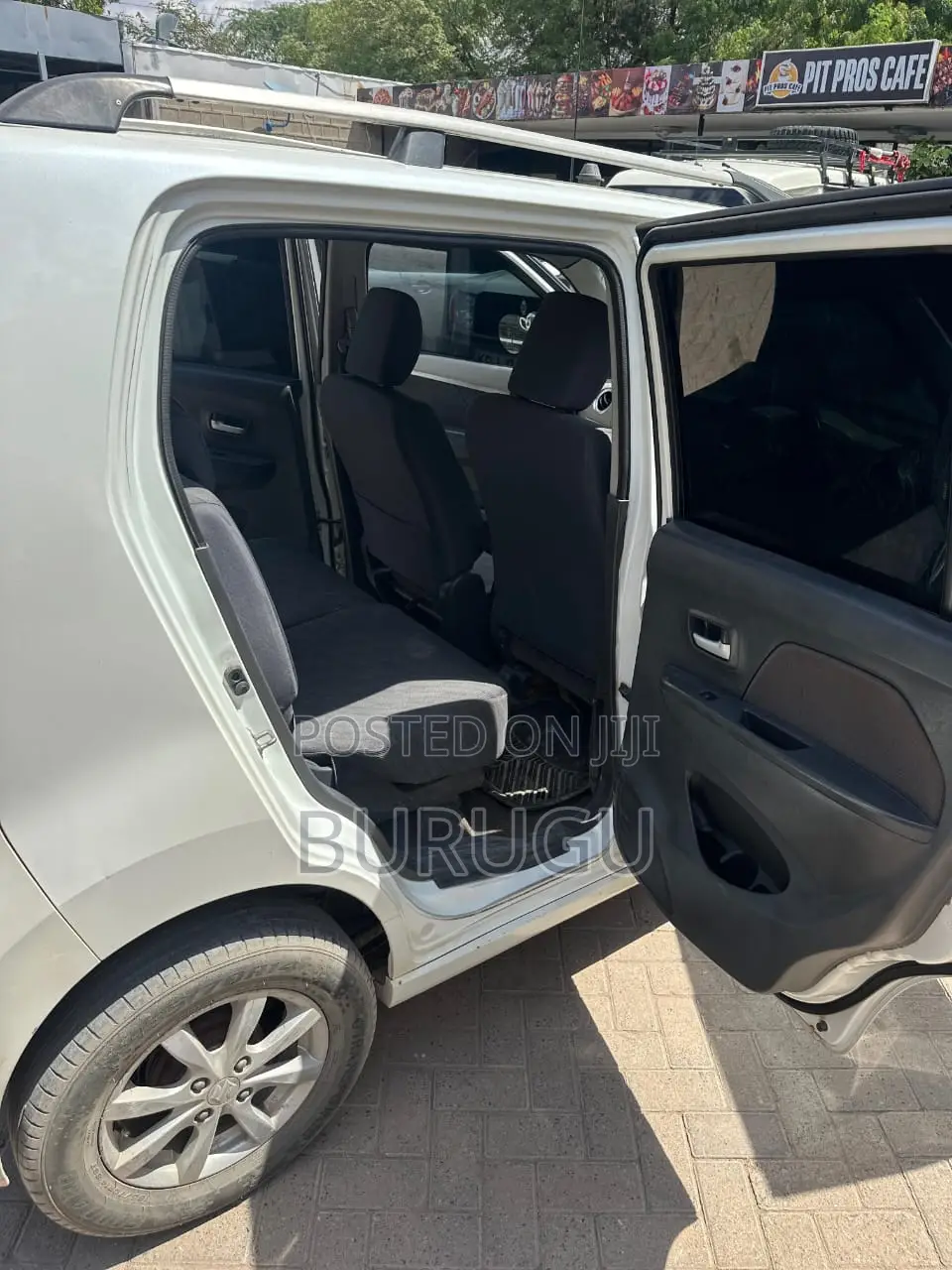 Suzuki Wagon R 2015 Silver