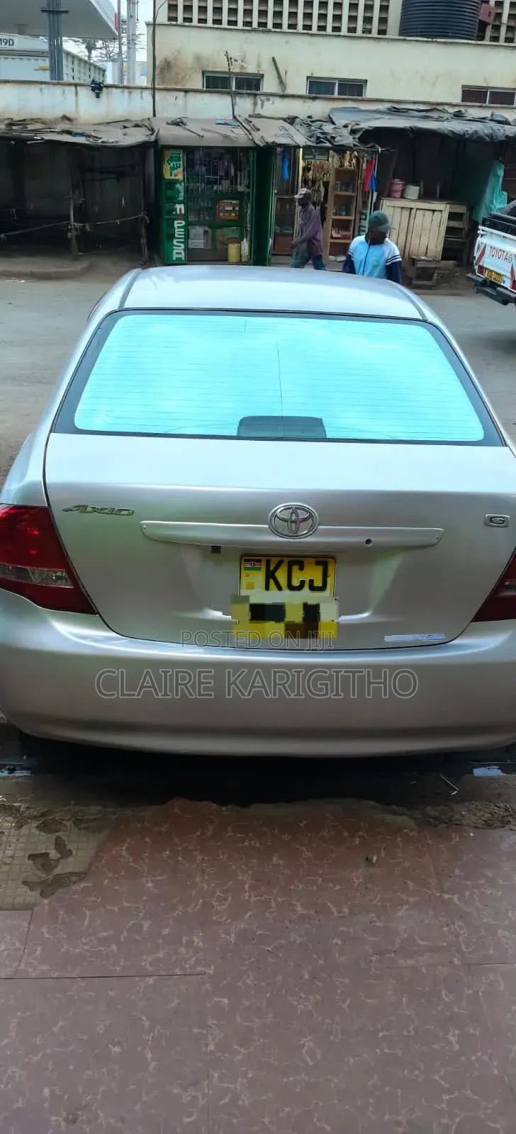 Toyota Axio 2010 Silver
