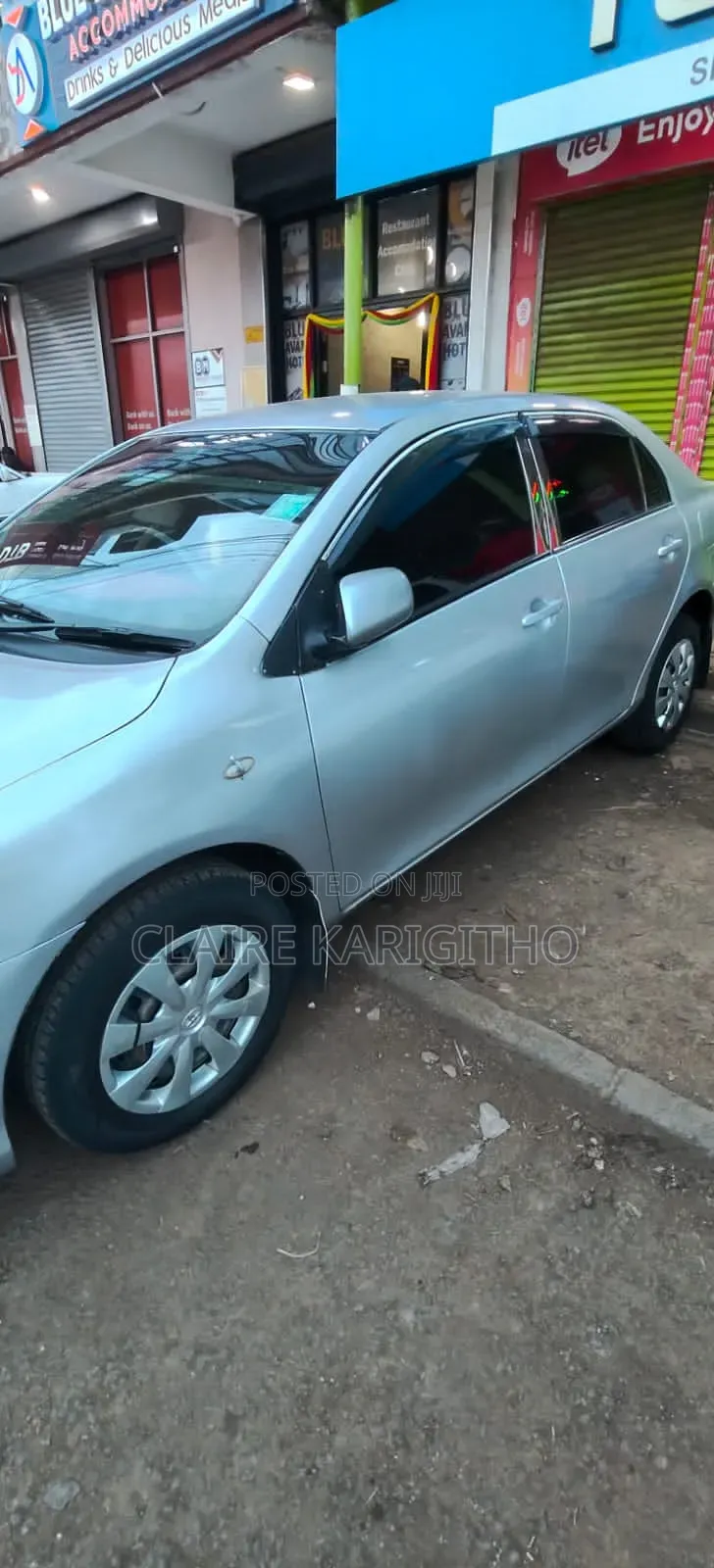 Toyota Axio 2010 Silver