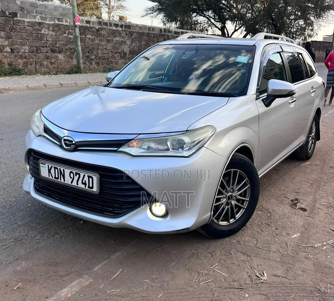 Toyota Corolla Fielder 2016 Silver