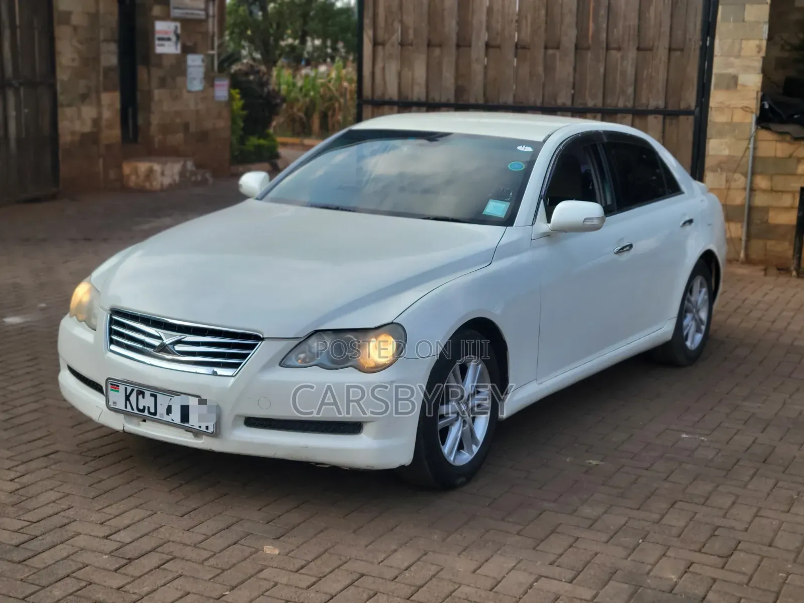 Toyota Mark X 2009 White
