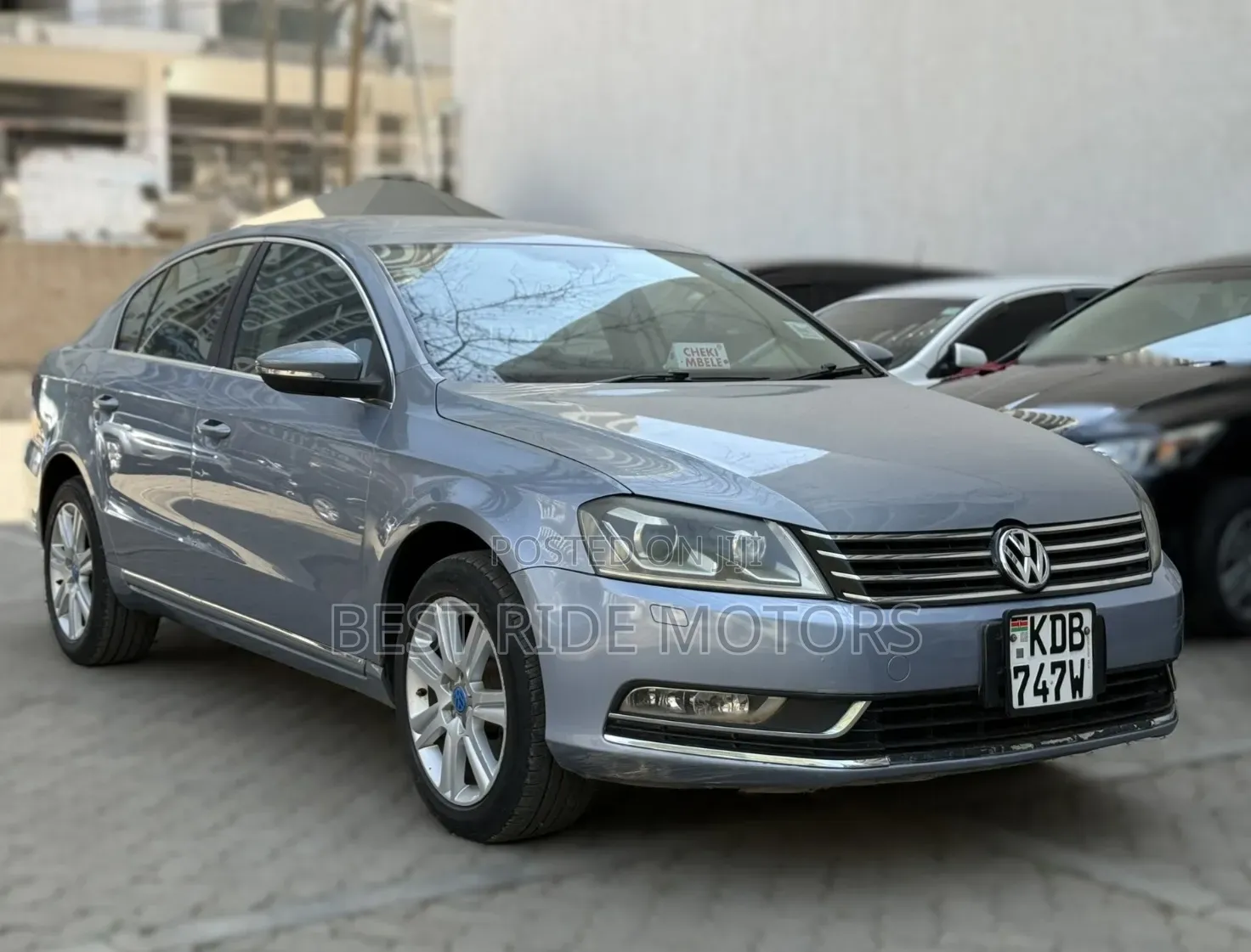 Volkswagen Passat 2013 Blue
