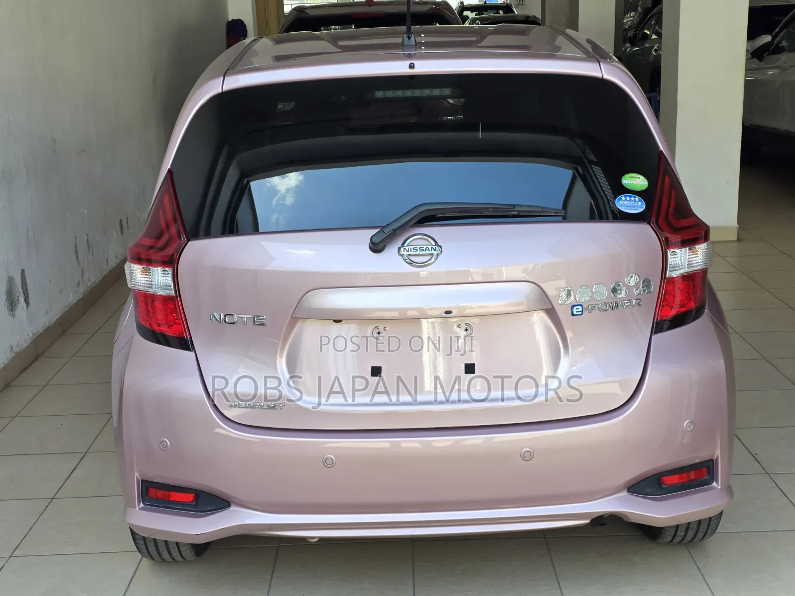 Nissan Note 1.2 Hybrid 2019 Pink