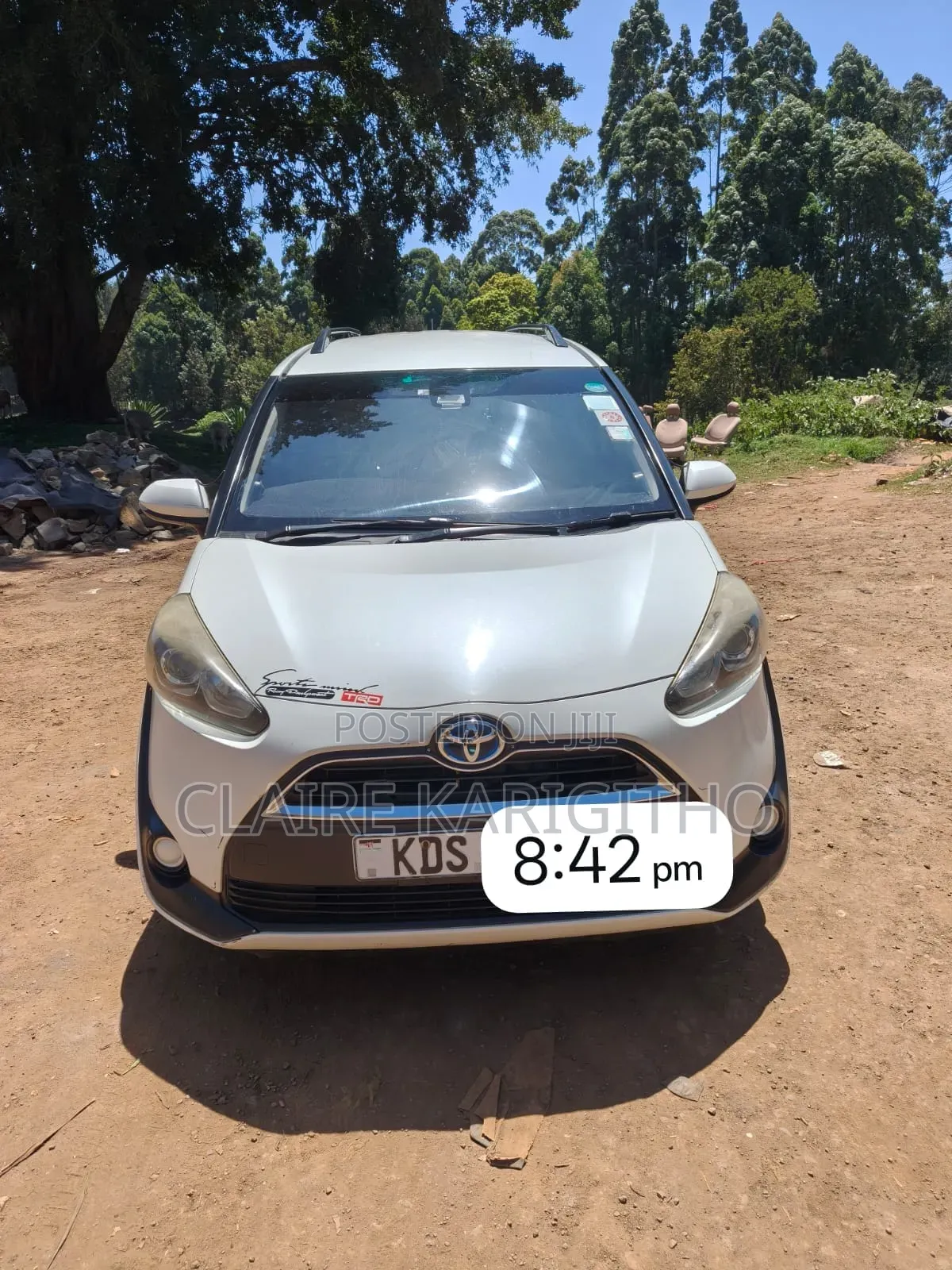 Toyota Sienta 1.5 Hybrid FWD (6-seater) 2017 White