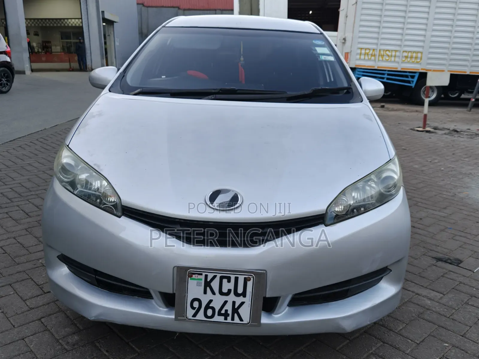 Toyota Wish 2013 Silver