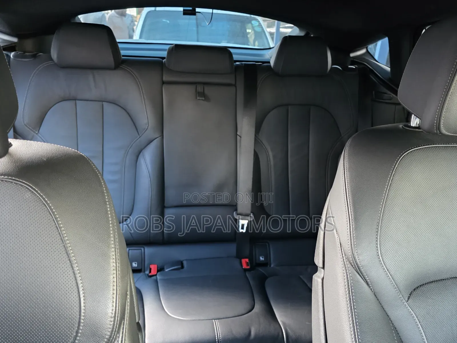 BMW X6 M Sport 2020 Off white