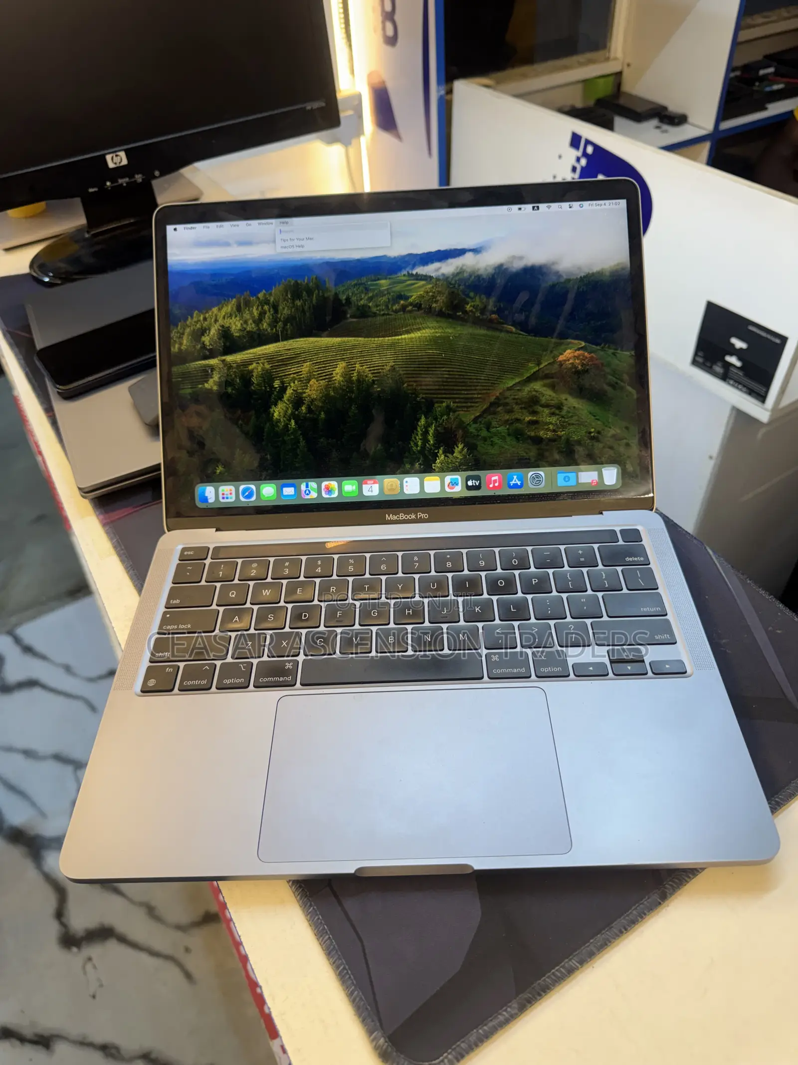 Laptop Apple MacBook Pro 2020 M1 8GB Apple M1 SSD 256GB
