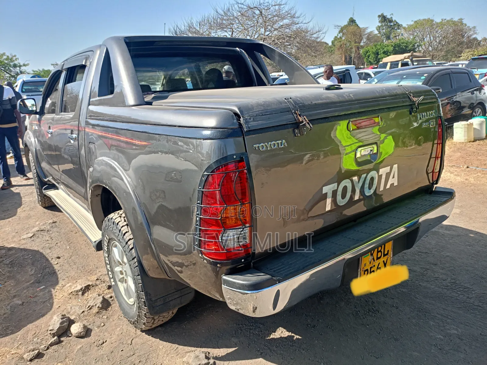 Toyota Hilux 2009 Gold