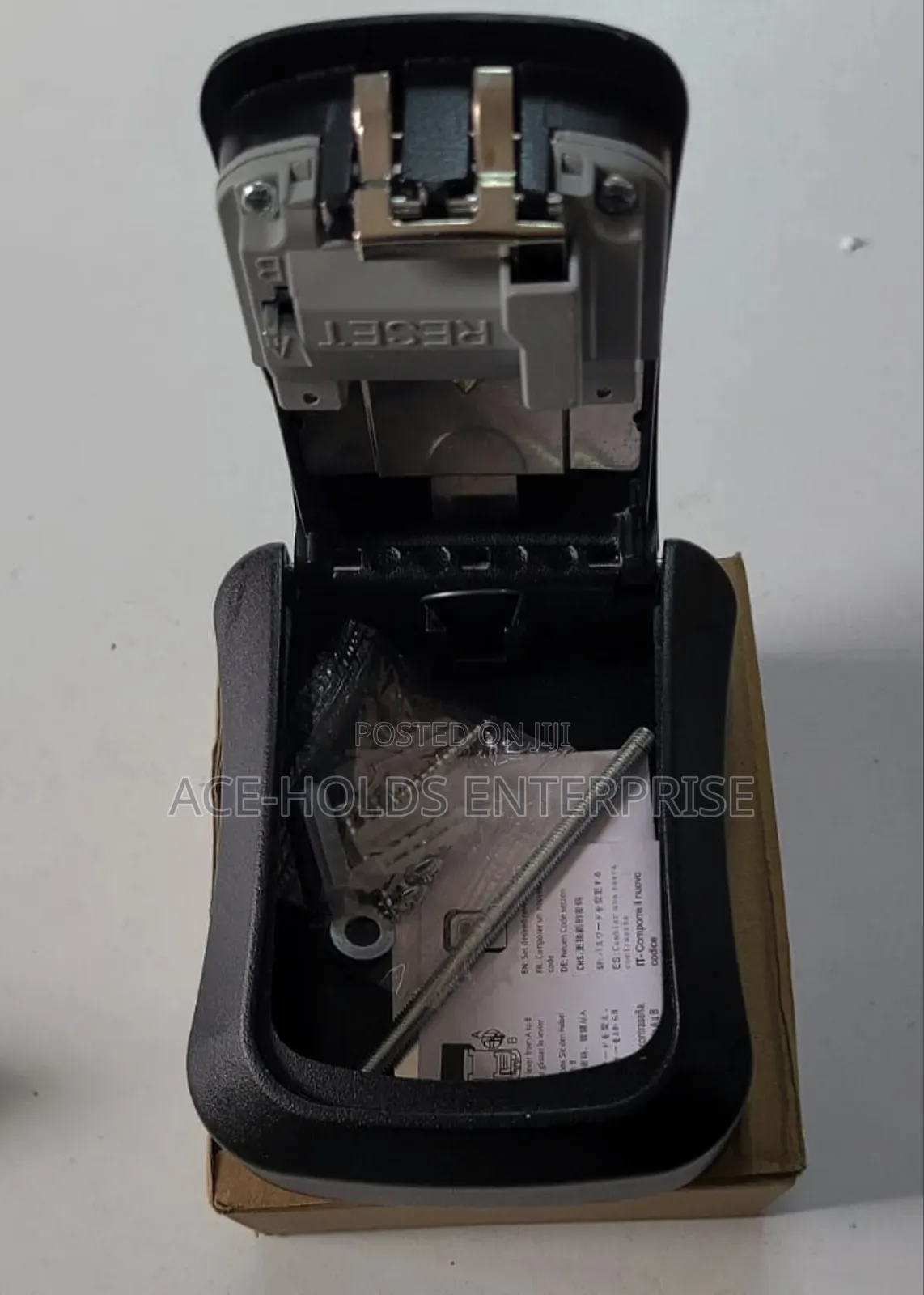 Customizable Combination Key Lock - Weather Resistance and Durable