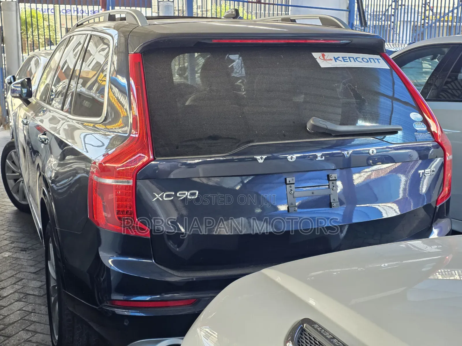 Volvo XC90 T5 Momentum AWD 2019 Blue