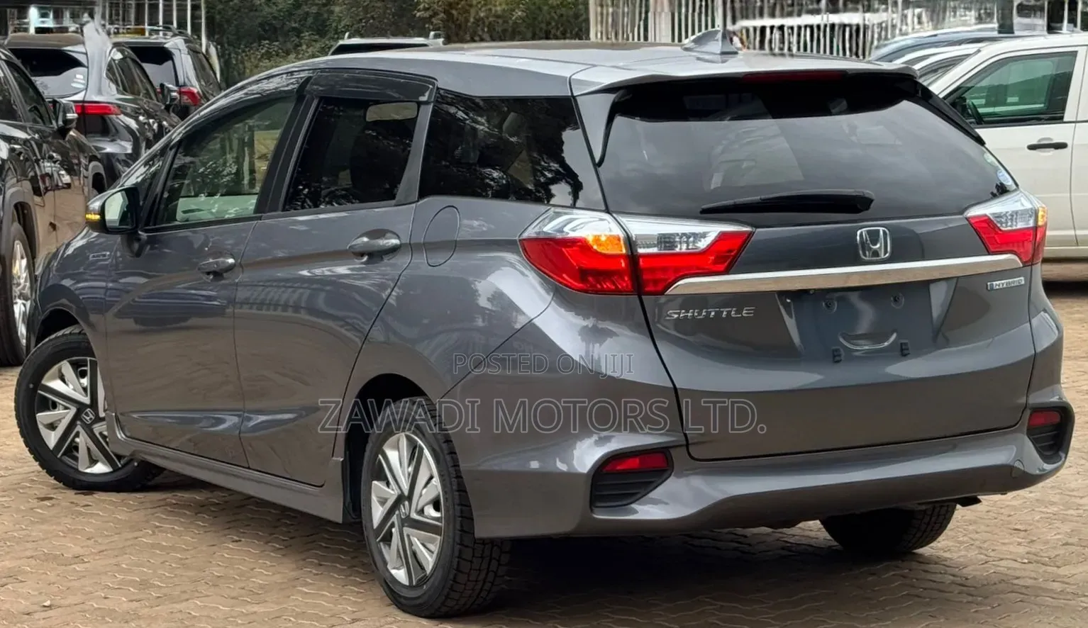 Honda Fit Shuttle 1.5 Hybrid 2WD 2019 Gray