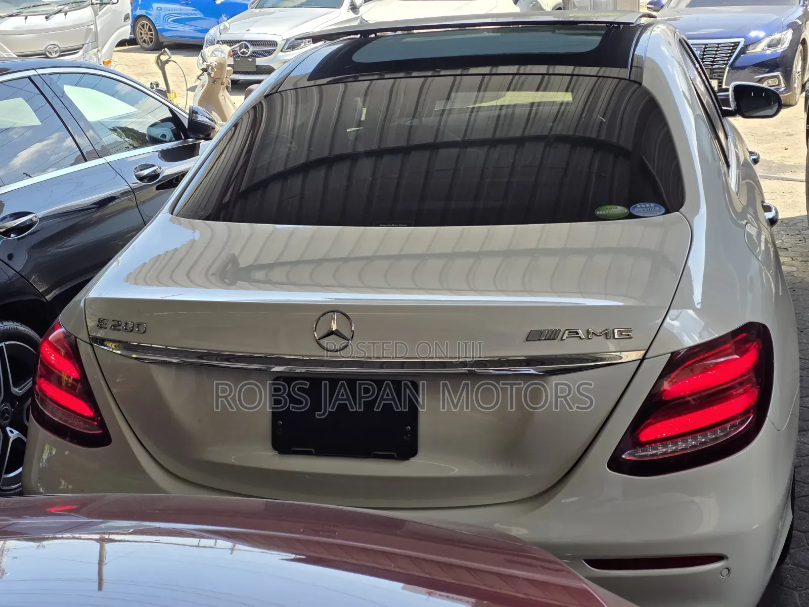Mercedes-Benz E200 2019 Pearl