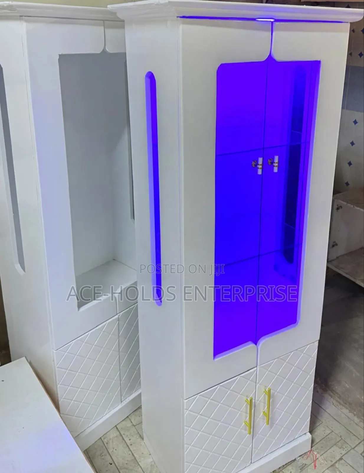Kitchen Cabinet With Led Light and Glass Display