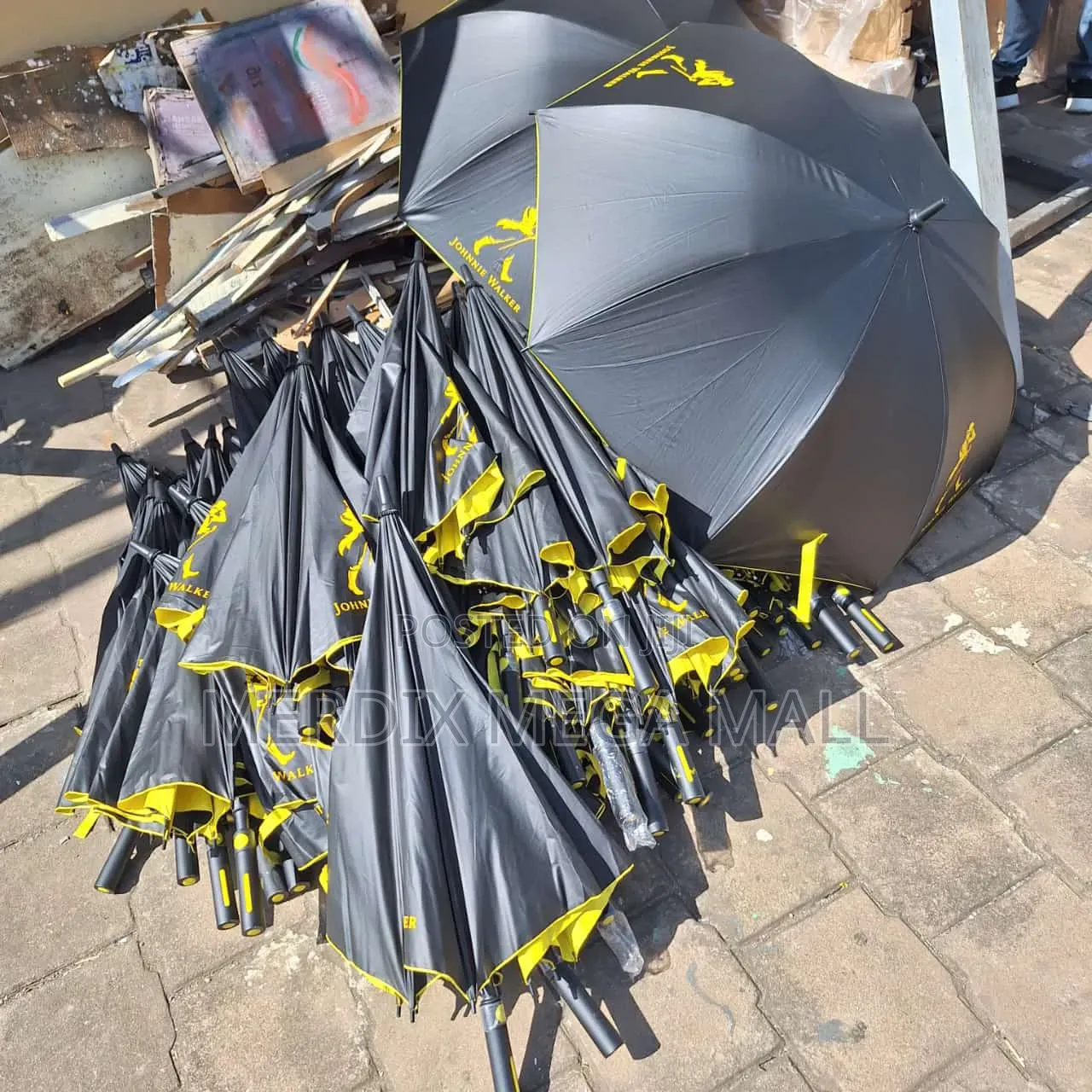 Black Yellow Umbrella,Umbrella