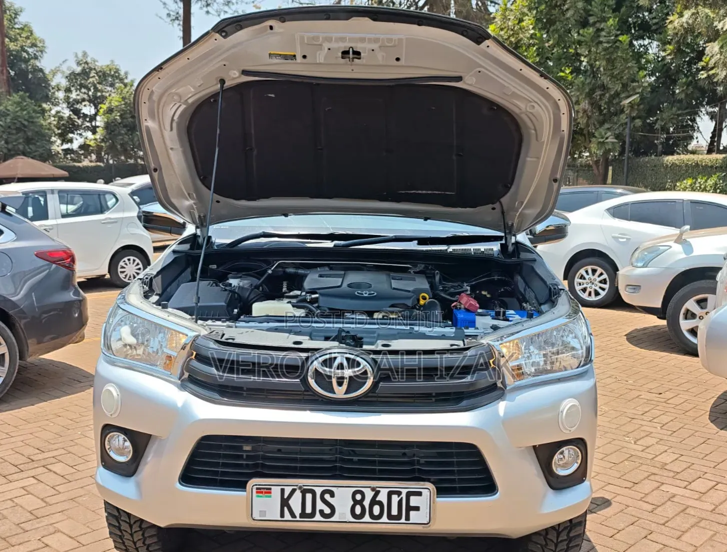 Toyota Hilux 2017 Silver