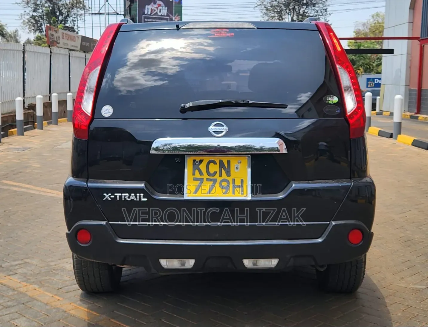 Nissan X-Trail 2010 Black
